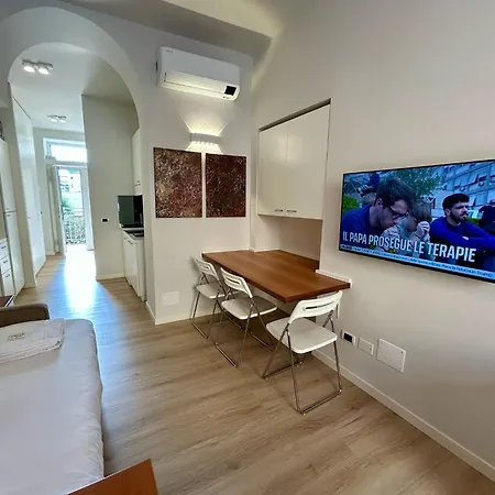Apartment Kibilu - Via Vitruvio Milan