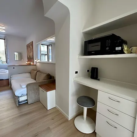 Apartment Kibilu - Via Vitruvio Milan